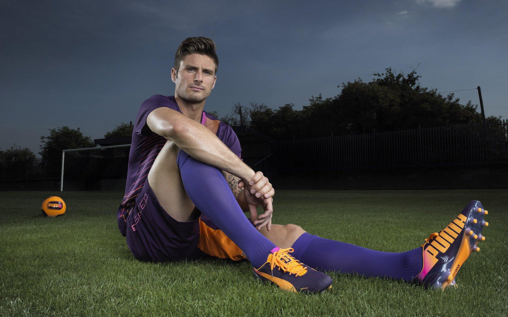 安帅坦言，下半场表现力压巴萨，未来几周将商讨个人去留