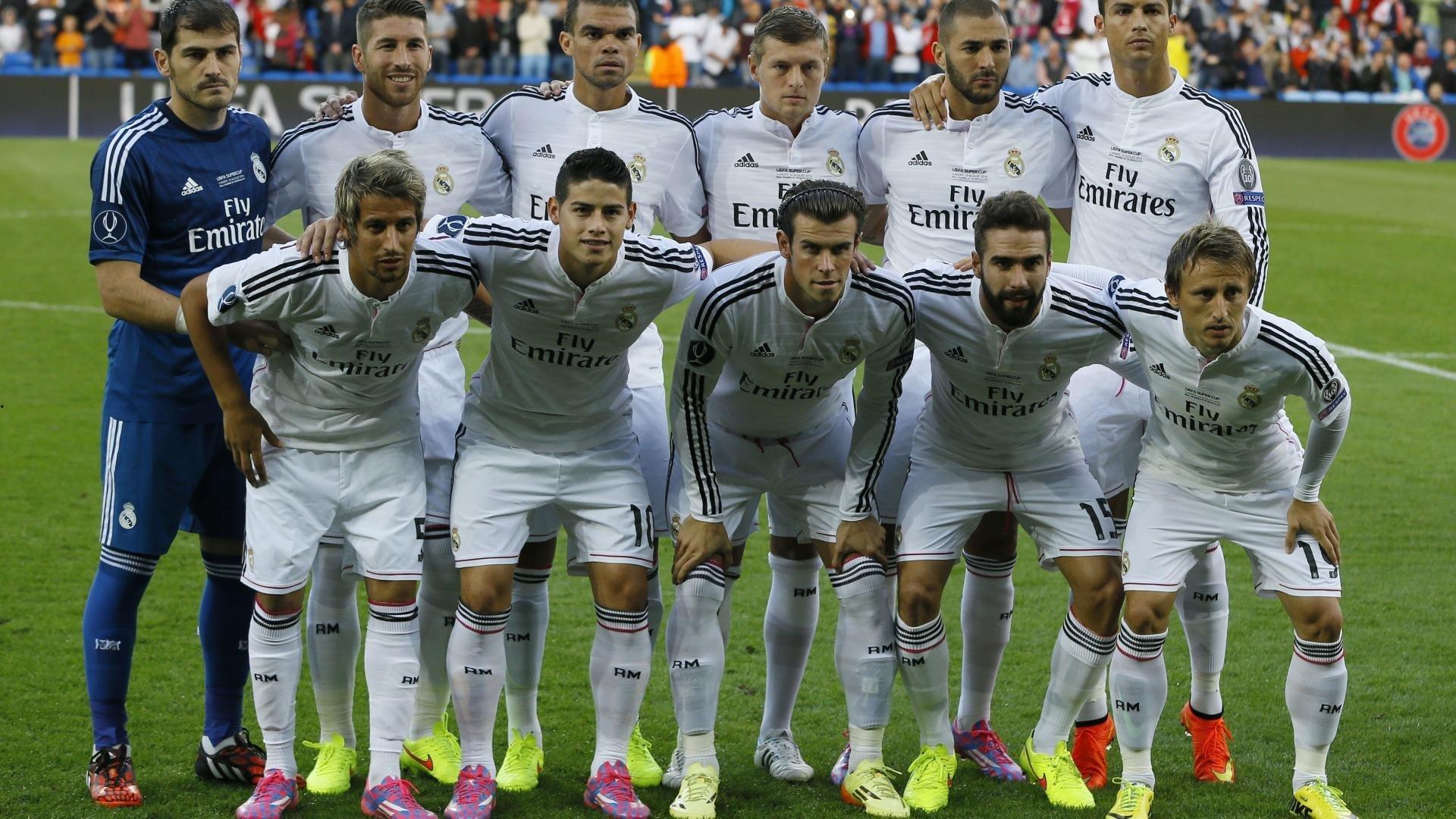 宿敌对决点燃圣诞战火，联盟格局暗流涌动