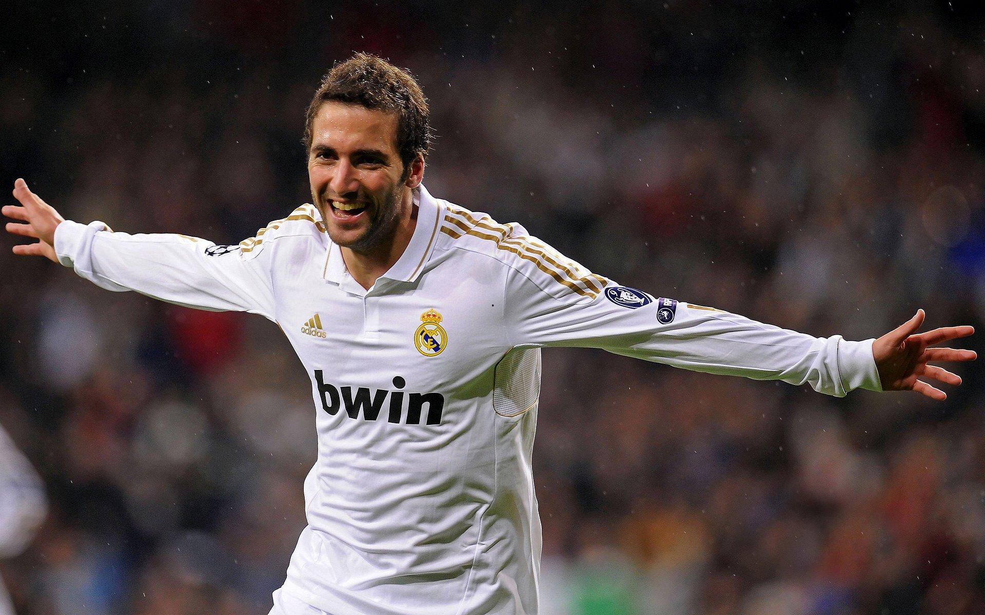 伯纳乌翻新计划迎来资本新动向，巴萨路线引发西班牙足球发展模式热议