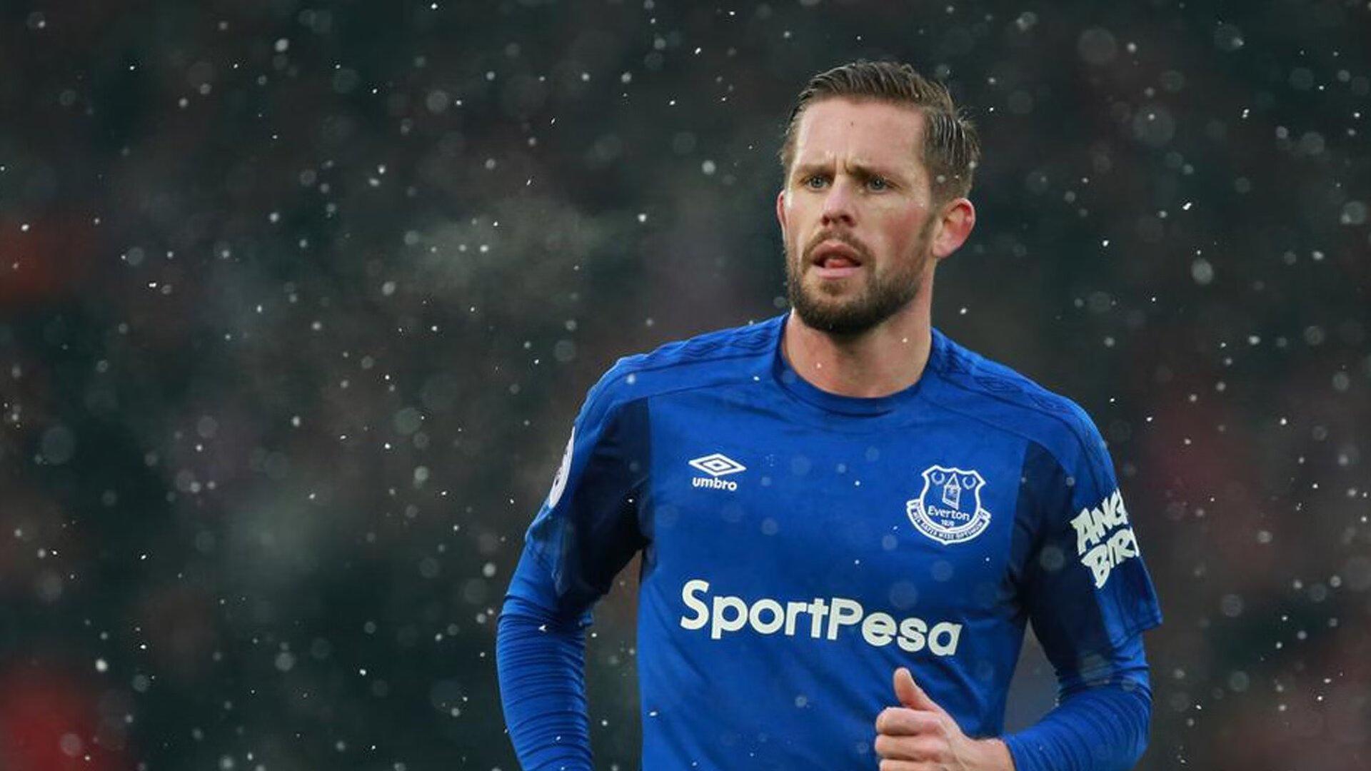 帕克腿伤恢复顺利重返训练场 执教风格传承波波维奇引关注